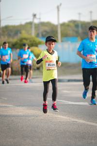 BIB: 8229
                            <button type="button" onclick="openModal(3201017)" class="btn btn-primary btn-sm float-right btn-popup" data-toggle="modal" data-target=".modal-high-quality">
                        <i class="fas fa-shopping-cart"></i> Add to Cart
                    </button>
                                            <button type="button" onclick="isThisMe(3201017, true)" class="btn btn-success btn-sm float-right btn-popup btn-isme hidden" data-toggle="tooltip" data-placement="bottom" title="นี่คือรูปของคุณใช่ไหม คลิกที่นี่เพื่อเอาเข้าอัลบั้ม">
                        <i class="fas fa-plus"></i> Add to album
                    </button>
                    <button type="button" onclick="isThisMe(3201017, false)" class="btn btn-warning btn-sm float-right btn-popup btn-isnotme hidden">
                        <i class="fas fa-ban"></i> Remove from album
                    </button>